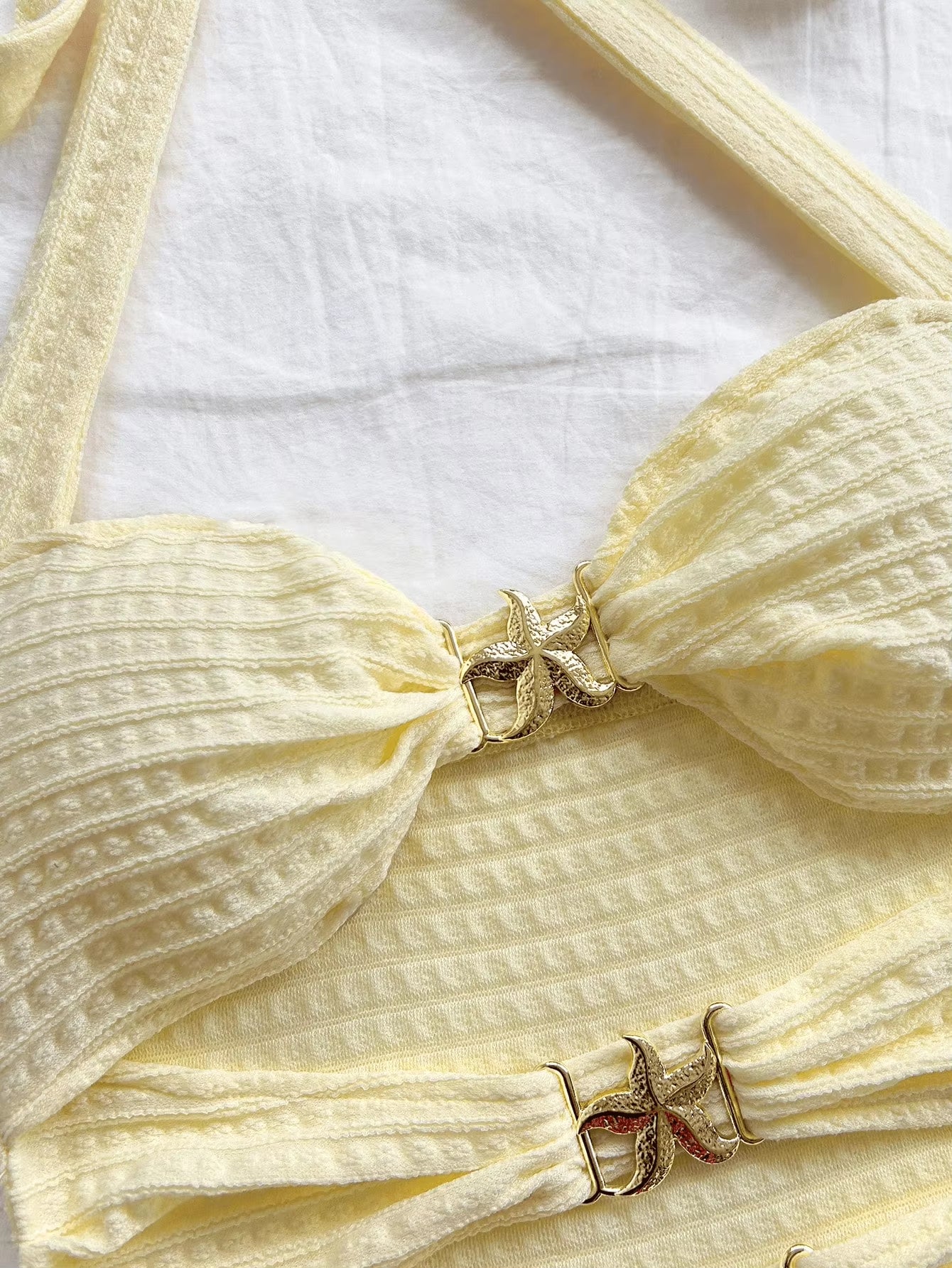 Pure Desire Style, Hollowed-Out Five-Pointed Star Inlaid Design, Slimming, Versatile Halter Top for Summer