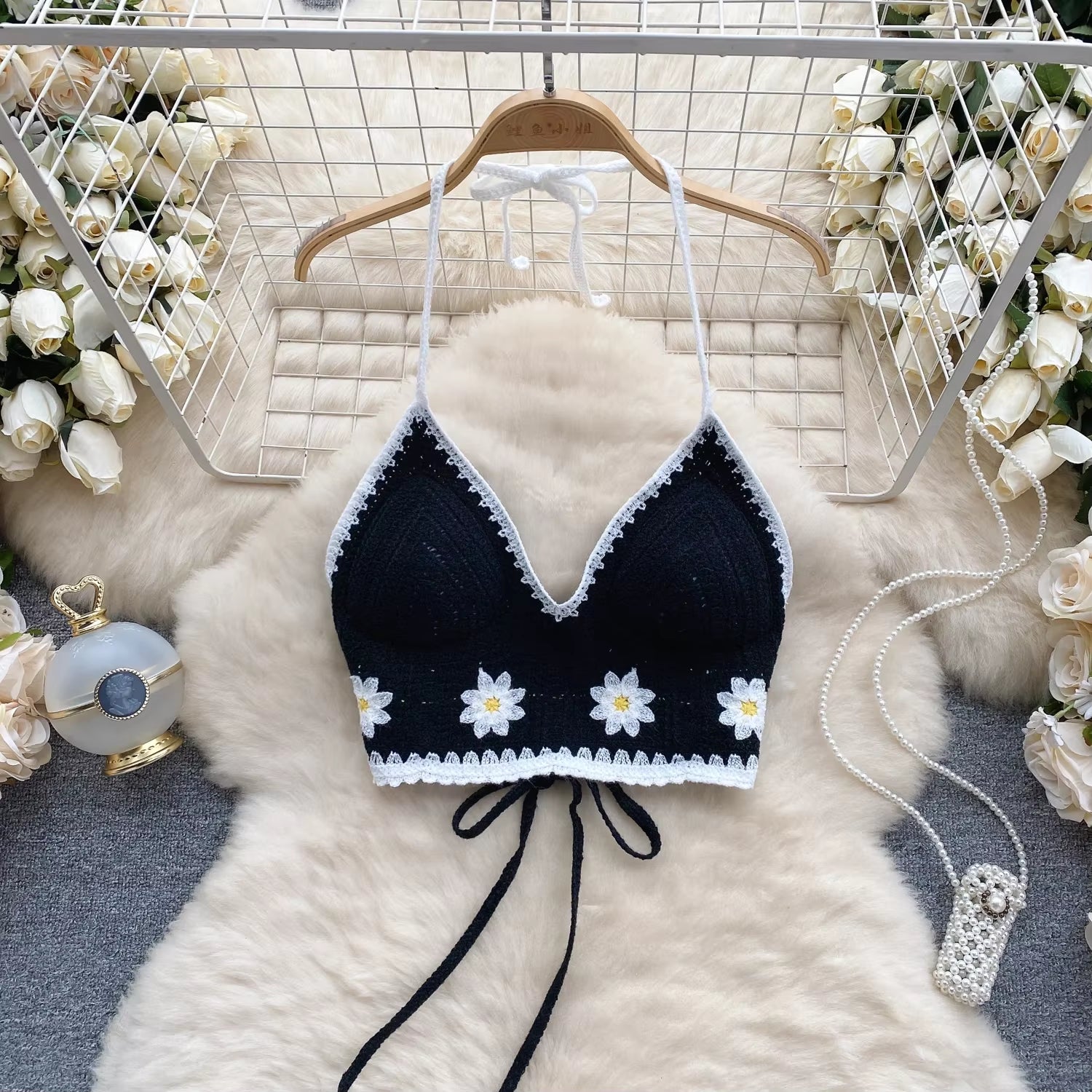 Vacation Style Camis Vest Women Patchwork Sweet Hook Flower Sexy Backless Suspender Camisole Hanging Neck Outwear Crop Tops