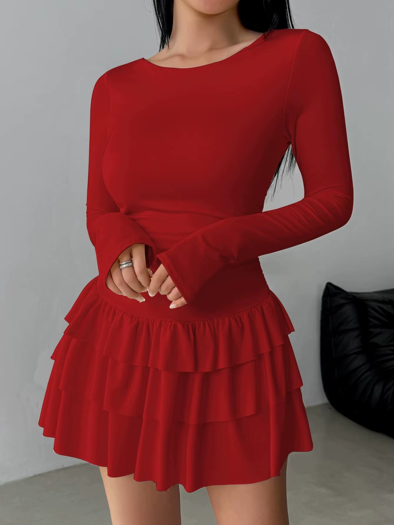 2025 New Fashion Solid Color Long Sleeve Ruched Bodycon Mini Dress Tiered Ruffle Hem Casual Short Dresses for Women